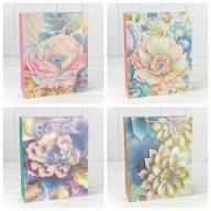 Пакет подарочный с 3D аппликацией "Цветы" (микс 257) 26*32*10 210г 1/20 1/240 Арт: 000257C - Пакет подарочный с 3D аппликацией "Цветы" (микс 257) 26*32*10 210г 1/20 1/240 Арт: 000257C