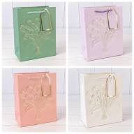 Пакет подарочный с тиснением "Букет" (микс) 18*23*10 210г 1/20 1/360 Арт: 000330E - Пакет подарочный с тиснением "Букет" (микс) 18*23*10 210г 1/20 1/360 Арт: 000330E